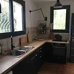Climatisee, Vue Et Colline Avec Piscine Les Issambres