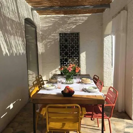 Villa Climatisee, Vue Et Colline Avec Piscine Les Issambres